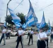 Los estudiantes desfilaron en el Barrio Garay.
