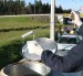 Técnicos de Agrocalidad inspeccionan litros de leche.