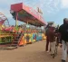 Una mujer cayó desde un juego mecánico en un parque de diversiones en Samanes, norte de Guayaquil.