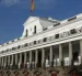Comparar líderes autoritarios no resuelve la falta de límites al poder frente a la crisis actual.