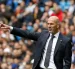 Zinedine Zidane, cuando estaba al frente del banquillo del Real Madrid, durante un partido.