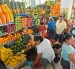 La sección de frutas en el mercado de Sauces IX.
