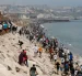 Más de sesenta mil personas cruzaron el espigón de El Tarajal, desde Marruecos hacia Ceuta, generando una de las crisis migratorias más grandes de España.