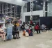 Miles de pasajeros utilizarán las terminales Quitumbe y Carcelén durante el feriado del 10 de Agosto, bajo un operativo especial de movilidad.