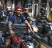 Personas movilizándose en motocicletas por la favela Rocinha en Río de Janeiro, el 31 de julio de 2026 (Brasil).