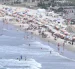 Las playas son los principales destinos de los turistas por los feriados.