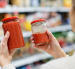 La reduflación consiste en reducir la cantidad o tamaño de un producto sin disminuir su precio, una práctica que puede pasar inadvertida para los consumidores.