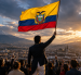 La bandera de Ecuador ondea sobre Quito como símbolo de libertad, unidad y esperanza ante los desafíos que enfrenta el país.