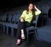 Pamela Palacios regresa al teatro con Valiente, su tercer monólogo, una propuesta en la que lleva al escenario experiencias personales.
