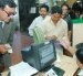 Estamos muy atentos a las señales autoritarias en la cúspide, pero muy habituados a la tiranía de los mandos medios y bajos en las instituciones públicas.