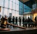 El artículo 49 del COIP permite sancionar a las personas jurídicas de derecho privado, pero únicamente por los delitos en que el Código lo prevé y nunca de manera automática.