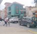 En la intersección de las calles Simón Bolívar y Tomás Ordóñez se observa el irrespeto a varias de las señales de tránsito.