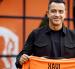 El recién nombrado Xavi Hernández asiste a su presentación como seleccionador de la selección nacional de fútbol de los Países Bajos.