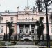 Como Cronista de la Ciudad, Jorge Salvador Lara estaba rodeado de libros en sus oficinas en La Circasiana.