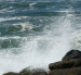 Olas intensas golpearon la costa de San Clemente, en Manabí, durante la alerta emitida por el Inocar.