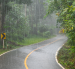 Carreteras y comunidades de Ecuador enfrentan lluvias intensas y riesgos asociados al fenómeno El Niño.