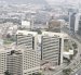 Hay que resolver: primero, y, ante todo, la necesidad de planificar el desarrollo de la ciudad y articularla con su entorno circundante, fortaleciendo la coordinación entre las instituciones y promoviendo la participación ciudadana.