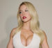 Sydney Sweeney protagoniza la nueva campaña nacional de Novig, plataforma especializada en predicciones deportivas.