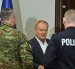 El primer ministro polaco, Donald Tusk (centro), asiste a una sesión informativa especial en el Centro de Seguridad Gubernamental (RCB) en Varsovia, Polonia, el 13 de septiembre de 2026.