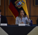 Mishel Mancheno (c.), presidenta de la Asamblea Nacional.