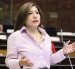 Inés Alarcón, presidenta de la Comisión de Seguridad, entregó a la Fiscalía el informe de fiscalización aprobado por la Asamblea sobre Segura EP.