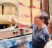 El ministro Juan Carlos Aaveiga y la secretaria Carolina Lozano acompañaron la entrega de medicinas a la bodega central del Ministerio de Salud en Guayas.