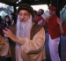 Wild Wild Country reconstruye la historia de Osho y la comunidad que creó en Oregón.