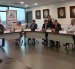 Miguel Ángel González, presidente de la Cámara de Comercio de Guayaquil, anuncia el adelanto del Viernes Negro en Ecuador.