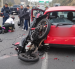 Ruta Viva registra siniestro entre una motocicleta y un automóvil y causa congestión hacia Quito