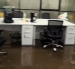 Captura de un video que muestra la sala de coordinación de Quitopía inundada.