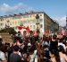 Estudiantes de secundaria y miembros de sindicatos franceses marchan por las condiciones educativas en Niza, Francia, el 6 de octubre de 2026.