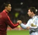 Lionel Messi enfrentando a Cristiano Ronaldo (i) en el duelo entre Argentina y  Portugal.