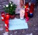 La madrileña Puerta del Sol se llenó de pena, rabia e indignación durante la madrugada de este jueves, tras conocerse horas antes la muerte de Maricarmen.