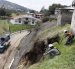 Emergencia en Madrigal. Los trabajos de limpieza continúan tras el deslizamiento de tierra registrado en este barrio del sector de Monjas, al oriente de Quito.