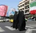 Amini fue detenida después de que la Policía Cibernética iraní rastreara su actividad en internet.