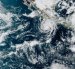 Fotografía satelital tomada este viernes cedida por la Oficina Nacional de Administración Oceánica y Atmosférica (NOAA) a través del Centro Nacional de Huracanes (NHC) estadounidense donde se muestra el ojo del huracán Trudy.