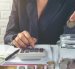 Haz crecer tu dinero mientras acumulas millas. Descubre cómo ahorrar e invertir puede abrirte las puertas a nuevas oportunidades financieras.