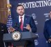 JD Vance, vicepresidente de Estados Unidos (c).
