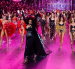 Tyra Banks en el desfile de Victoria´s Secret en 2024.