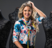 La diseñadora ecuatoriana Stephanie Ruiz presentól en Tailandia su obra de alta costura Herencia de Dos Tierras en la Global Thai Silk Exhibition 2026.