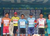 Byron Guamá (c) y Pablo Caicedo (i) fueron protagonistas de la Vuelta a Costa Rica