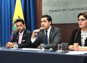 El ministro Martínez, hace dos semanas, dijo que Ecuador honrará sus deudas con sus acreedores.