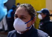 Los ciudadanos toman precauciones como el uso de mascarillas para no contagiarse del nuevo virus.