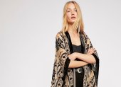 El kimono realza el outfit