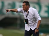 El entrenador Miguel Ángel Zahzú es el tercer técnico que es despedido de Delfín