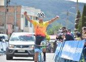 Nixon Rosero, de la Escuela Richard Carapaz, ganó la categorpía Juvenil.