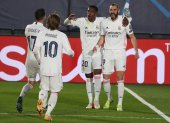 Real Madrid tuvo a dos grandes figuras en el campo: Vinicius Jr. y Benzema (ambos derecha).