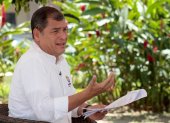 El expresidente reside en el exterior y fue condenado a 8 años de prisión por cohecho. 

Quito, 23 de octubre de 2016

Agencia (ag-expreso ag-extra)