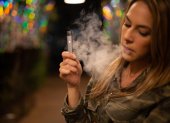 El cigarrillo electrónico es perjudicial para la salud de sus ojos