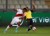 Ecuador se acerca a Catar con el gol anotado ante Perú en el primer minuto.